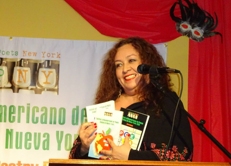 Karla Coreas presente por El Salvador en el Hispanic Heritage Poetry Festival 2018