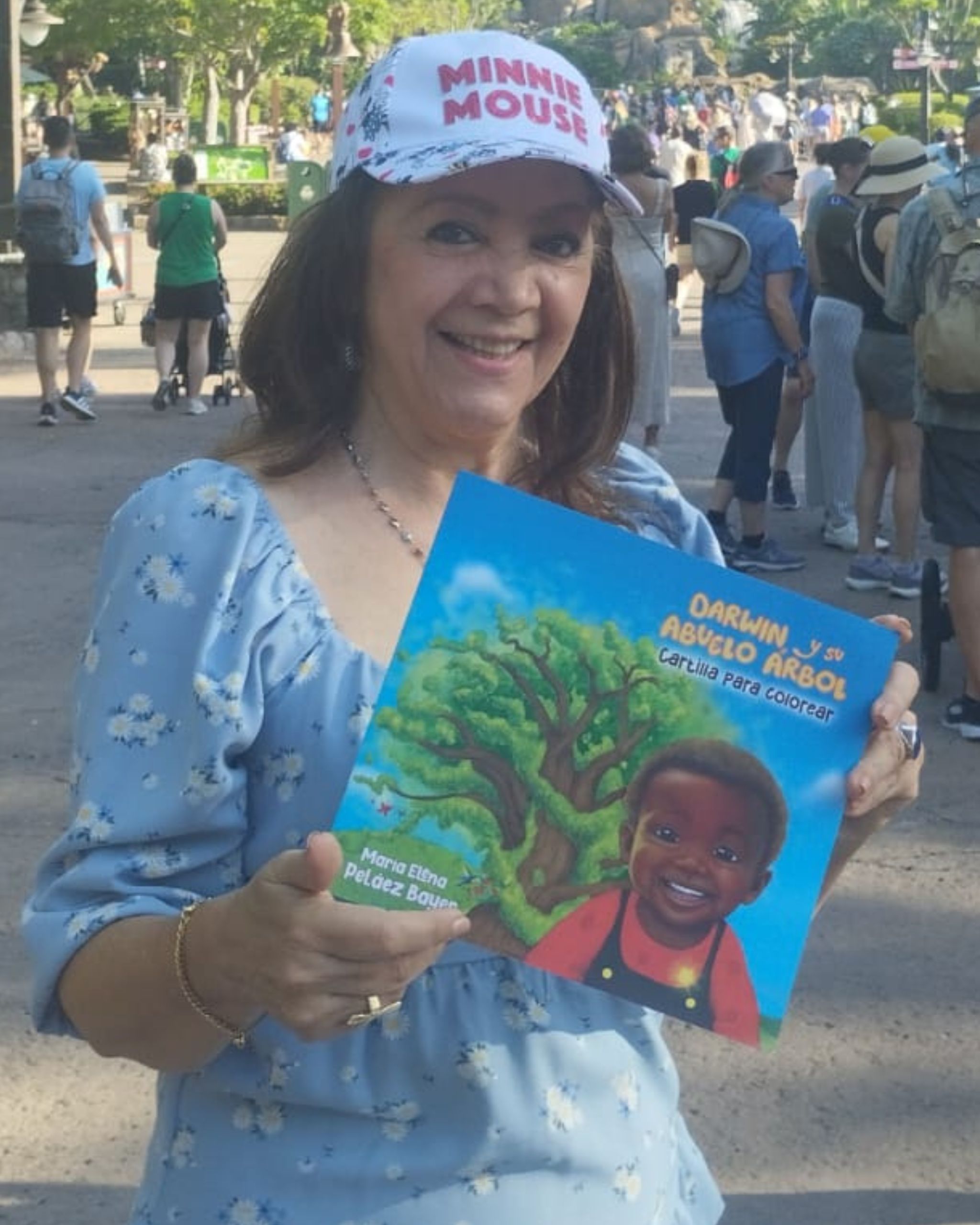 La sonrisa que inspiró un libro: Darwin y su Abuelo Árbol, de María Elena Peláez Bayer